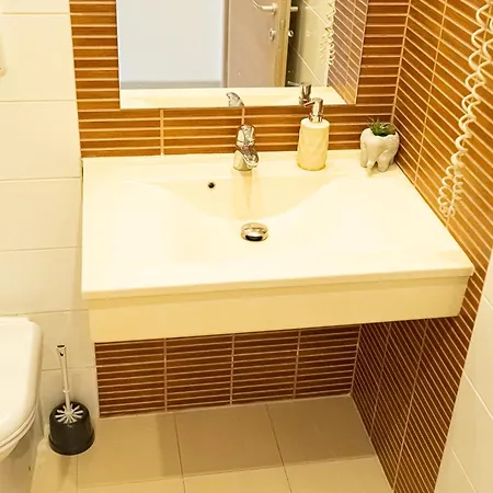 Rin Grand Apartment *