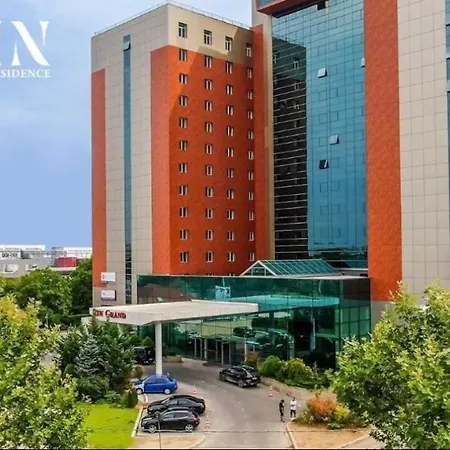 Rin Grand Appartement Boekarest